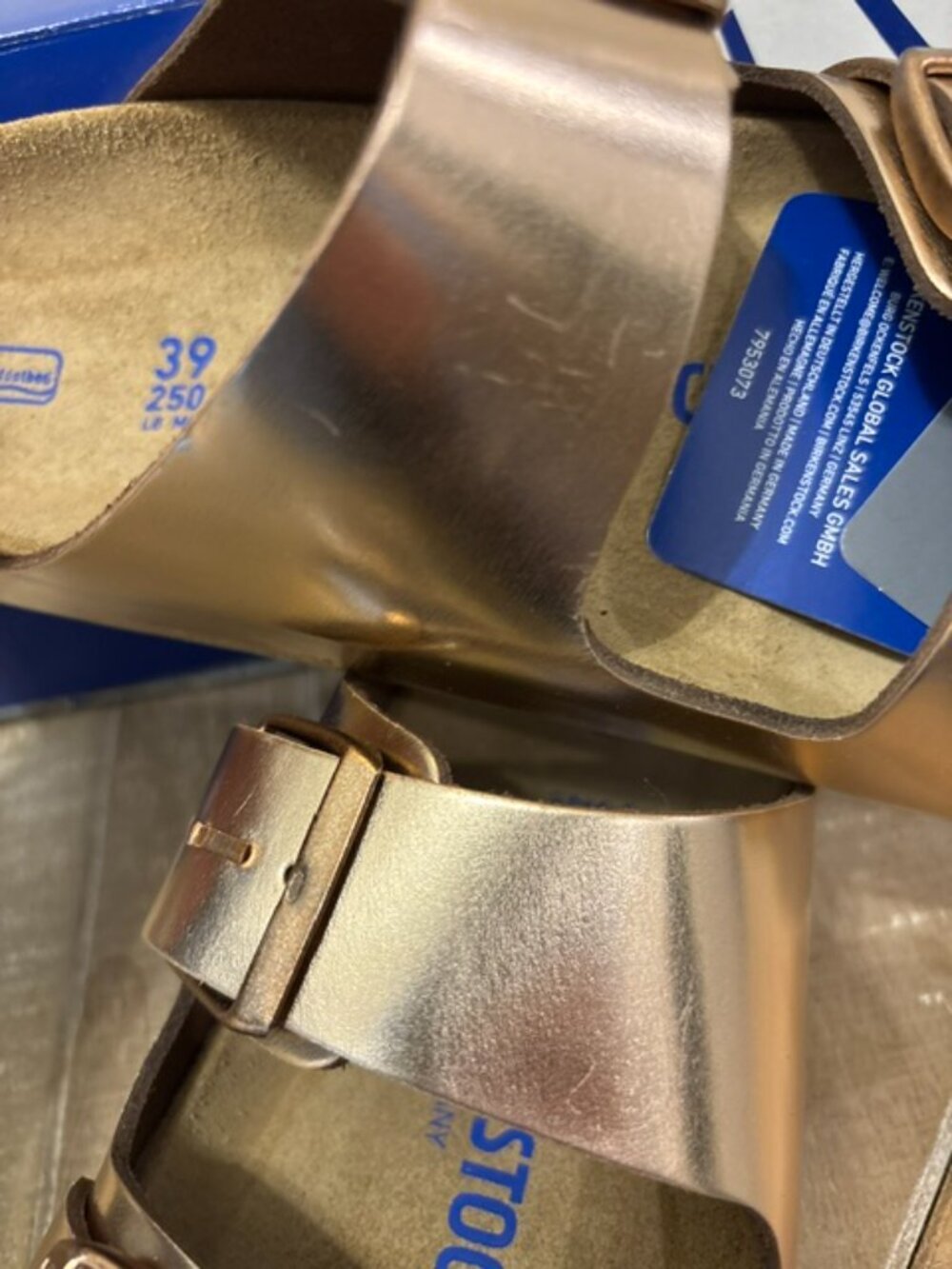 Birkenstock Arizona BS Metallic Copper Size: EU39/US8 Narrow Fit - Picture 7 of 7